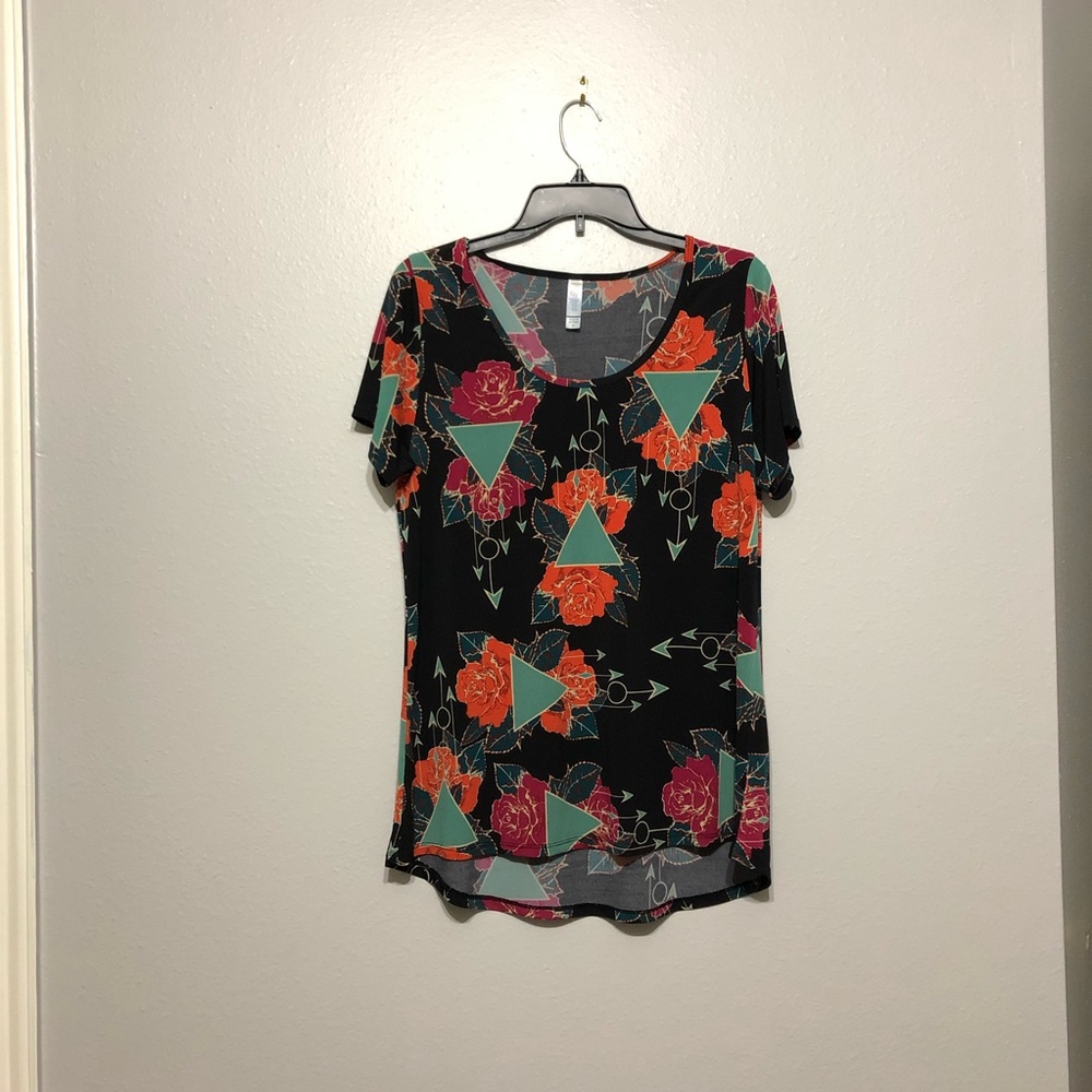 Lularoe Top medium